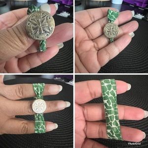 Rustic cuff hair tie